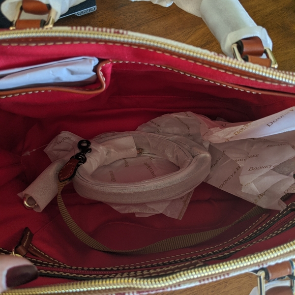 Dooney Bourke Harding ZIPZIP & Milly NWT - Picture 3 of 8